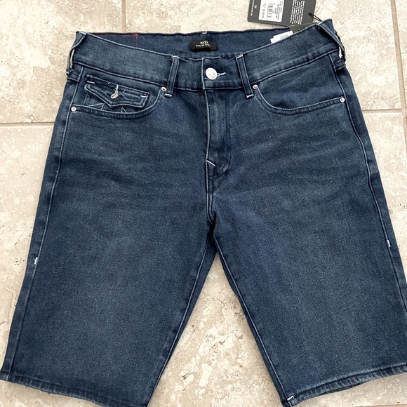 True Religion - Ricky SN Flat Short - W-33 -  Dark Lagoon Wash - Picture 1 of 8